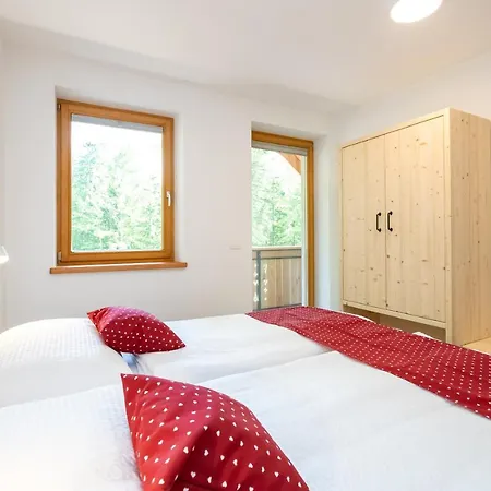 Goldhorn Kingdom * Bohinj