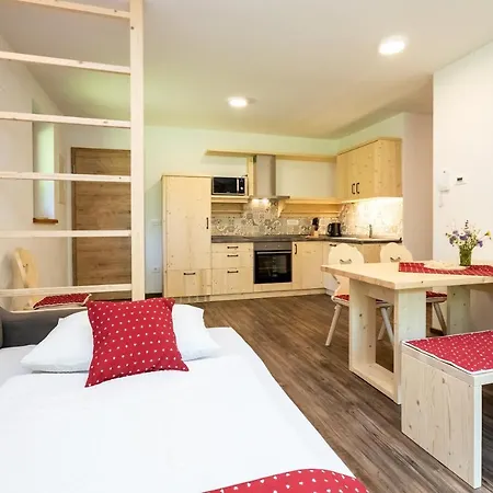 Goldhorn Kingdom * Bohinj