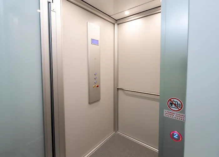 Goldhorn Kingdom * Bohinj