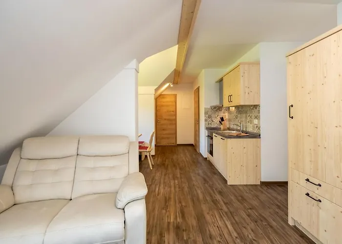 Goldhorn Kingdom Bohinj